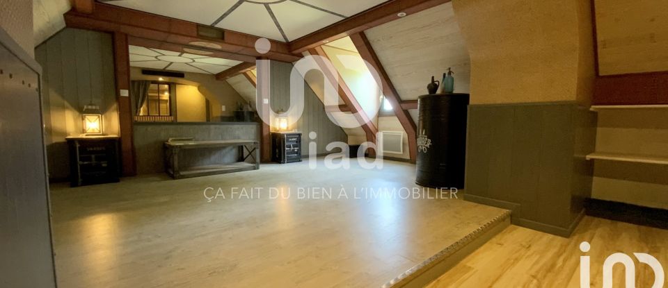 Town house 6 rooms of 152 m² in Ablis (78660)