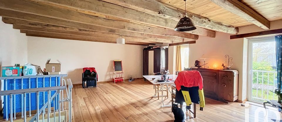 Maison traditionnelle 3 pièces de 123 m² à Massérac (44290)