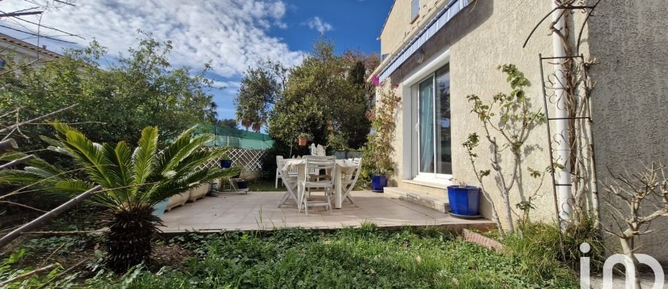Traditional house 4 rooms of 130 m² in La Garde (83130)