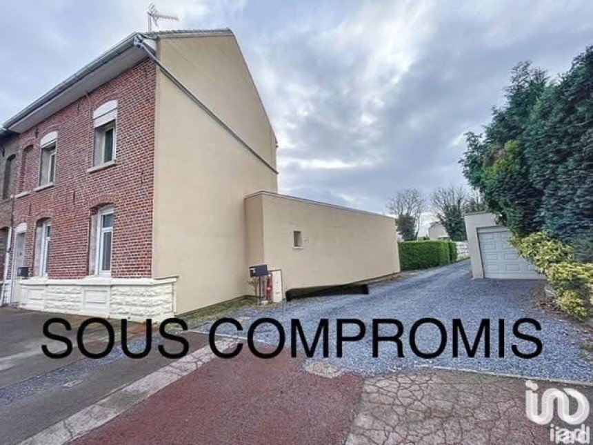 House 4 rooms of 94 m² in Lauwin-Planque (59553)
