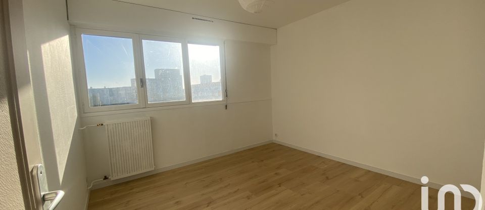 Appartement 4 pièces de 85 m² à Saint-Herblain (44800)