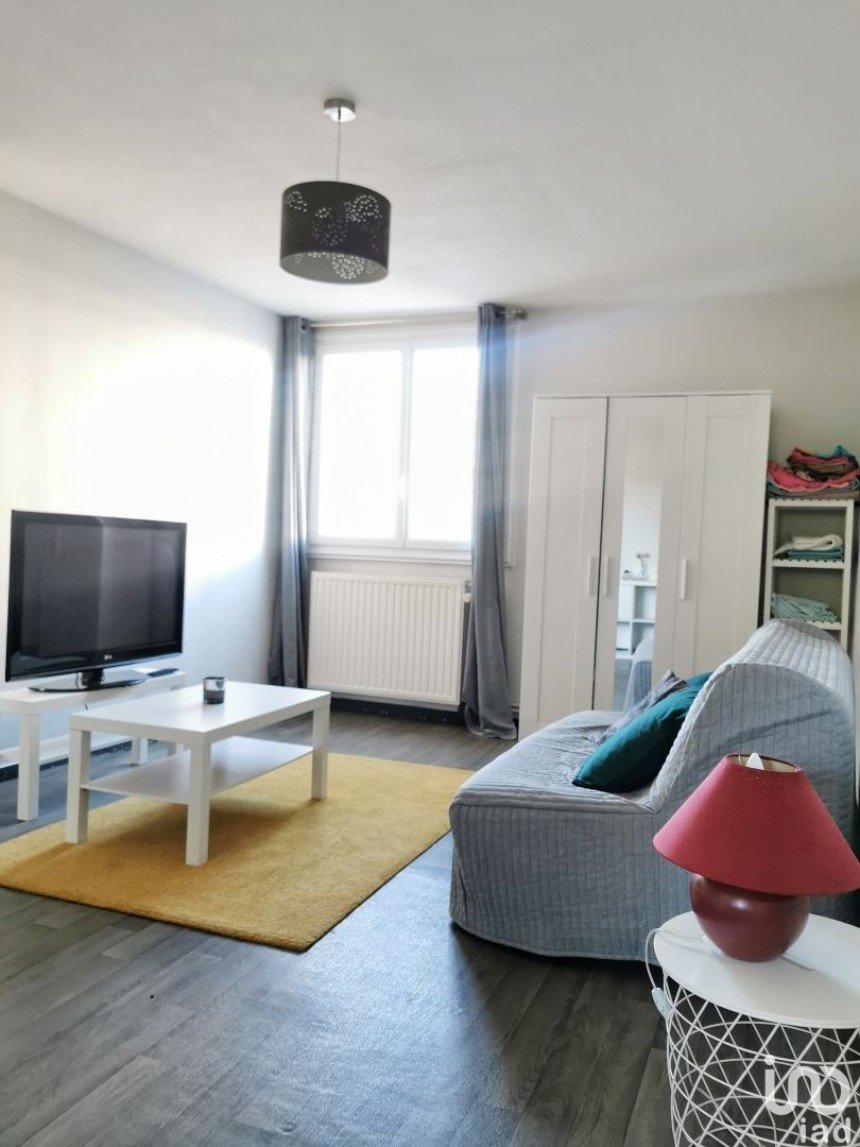 Apartment 1 room of 30 m² in Limoges (87000)