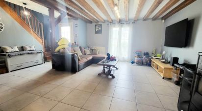 House 6 rooms of 120 m² in Sermaises (45300)