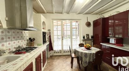 Traditional house 5 rooms of 143 m² in Dourdan (91410)