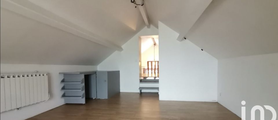 Maison traditionnelle 5 pièces de 143 m² à Dourdan (91410)