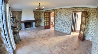 House 6 rooms of 144 m² in Angresse (40150)