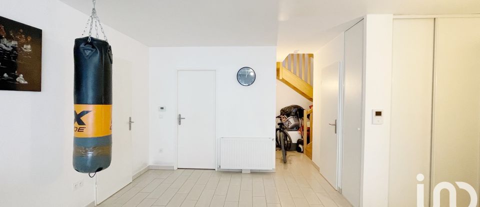 Maison 4 pièces de 135 m² à Villejuif (94800)