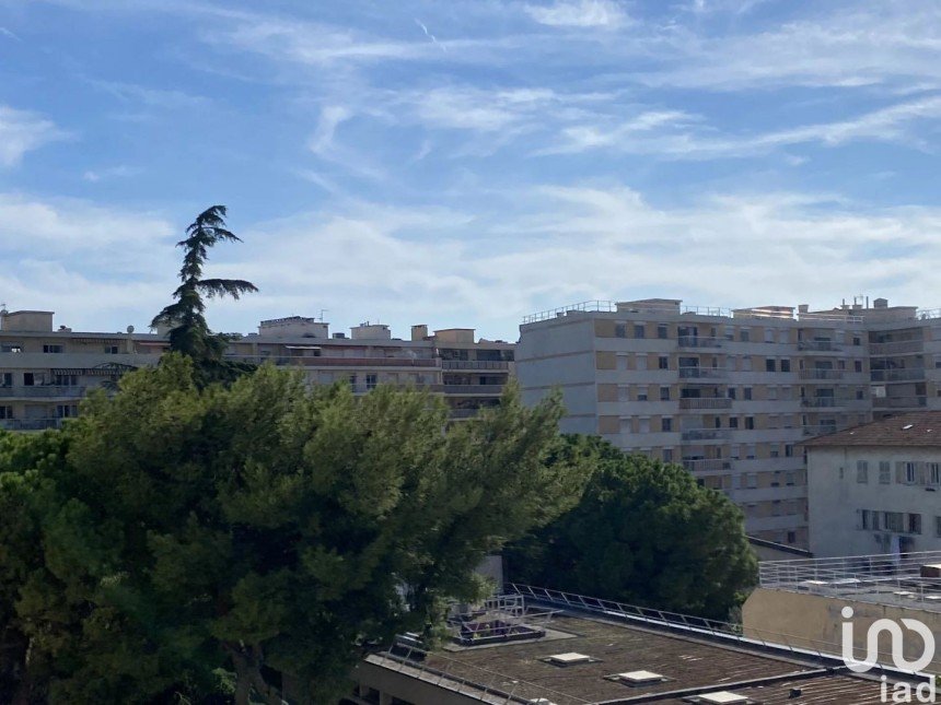 Apartment 3 rooms of 61 m² in Nice (06300)