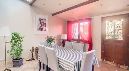House 5 rooms of 90 m² in Orly (94310)