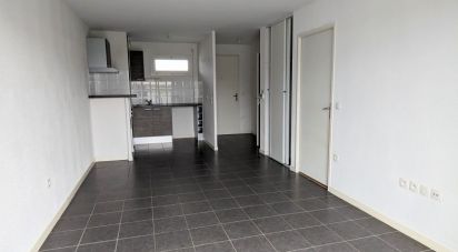 Apartment 2 rooms of 42 m² in Eysines (33320)