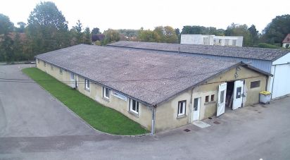 Parking of 900 m² in Ruvigny (10410)