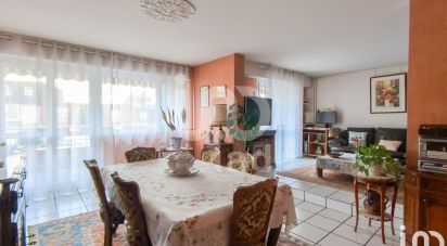 Apartment 5 rooms of 108 m² in Villeparisis (77270)