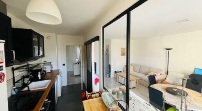 Apartment 3 rooms of 66 m² in Bordeaux (33200)