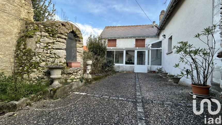 House 4 rooms of 100 m² in Montlivault (41350)