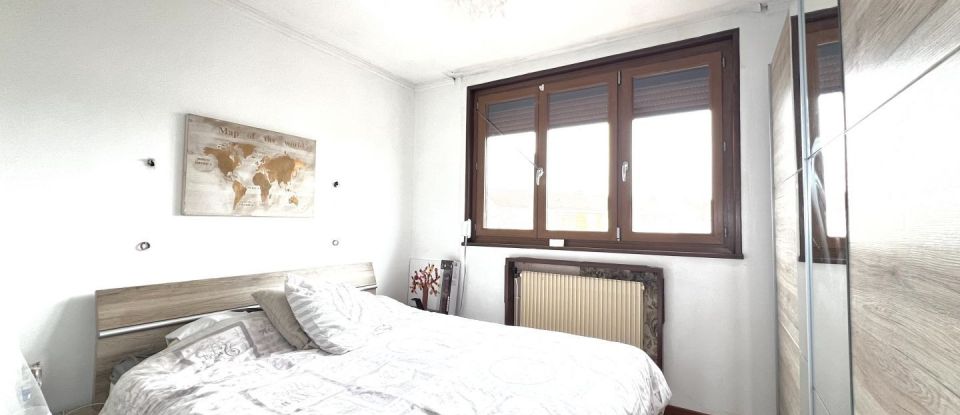 House 5 rooms of 110 m² in Aulnoy-lez-Valenciennes (59300)