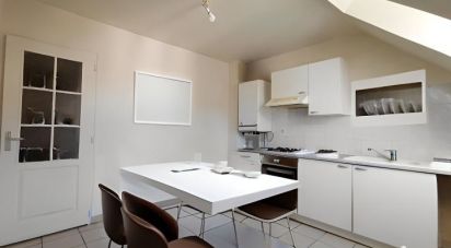 Apartment 3 rooms of 65 m² in Maintenon (28130)