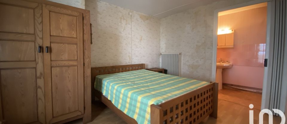 House 5 rooms of 110 m² in Puy-de-Serre (85240)