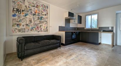 Apartment 2 rooms of 40 m² in Bassens (33530)