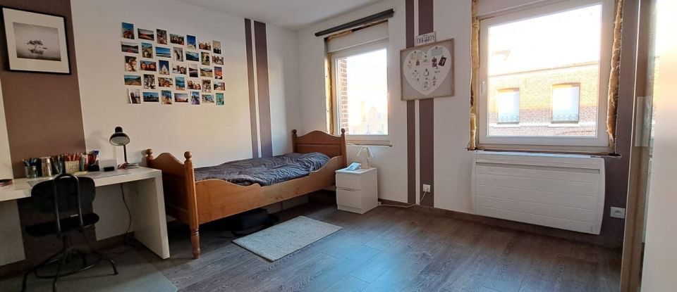 House 7 rooms of 201 m² in Orchies (59310)