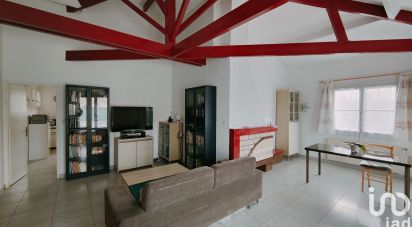 Maison traditionnelle 6 pièces de 128 m² à Mouilleron-le-Captif (85000)