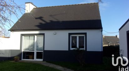 House 5 rooms of 60 m² in Ploudaniel (29260)
