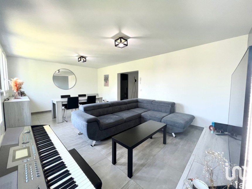 Appartement 4 pièces de 71 m² à Le Plessis-Trévise (94420)