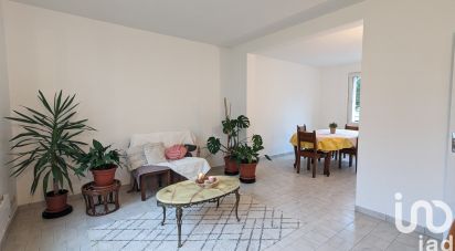 Appartement 3 pièces de 62 m² à Sainte-Geneviève-des-Bois (91700)