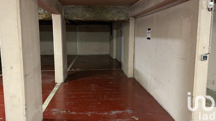 Parking/garage/box de 21 m² à Montrouge (92120)