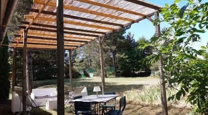 House 8 rooms of 157 m² in Le Caylar (34520)