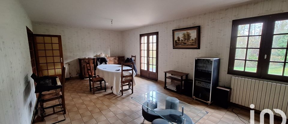 Traditional house 6 rooms of 122 m² in Dinan (22100)