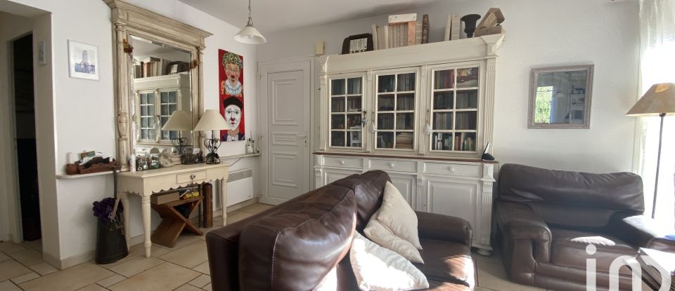 Traditional house 5 rooms of 128 m² in Saint-Laurent-de-la-Salanque (66250)