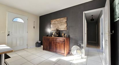 House 4 rooms of 102 m² in Carignan-de-Bordeaux (33360)