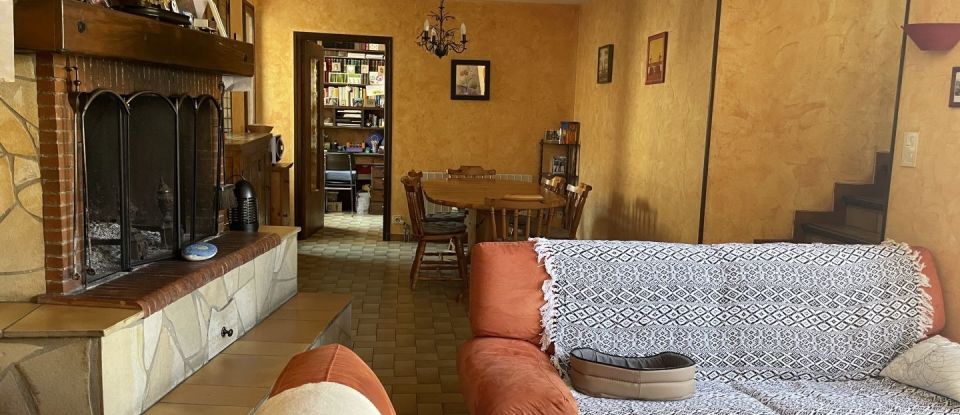 House 13 rooms of 210 m² in Aouste-sur-Sye (26400)