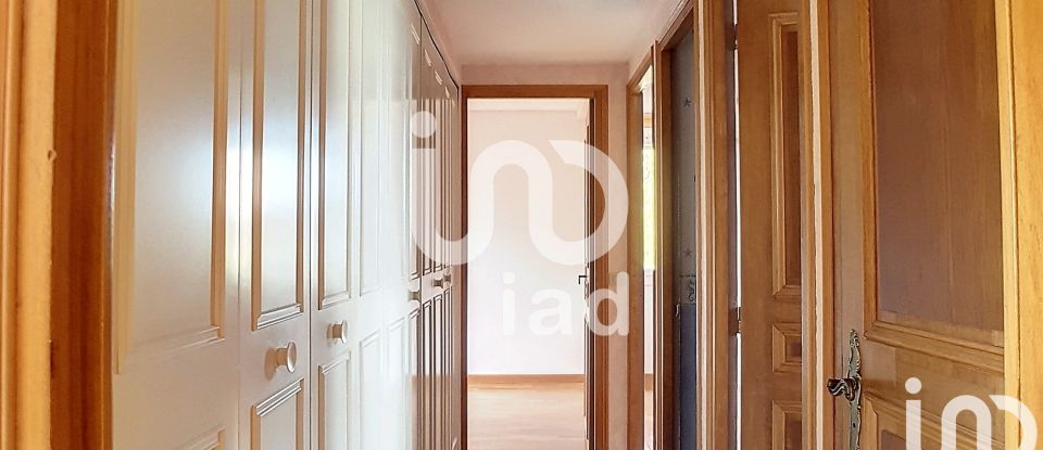 Apartment 4 rooms of 62 m² in Melun (77000)