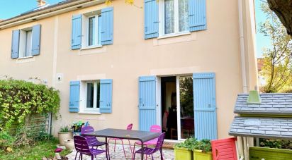 House 5 rooms of 124 m² in Bailly (78870)