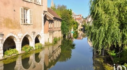 Apartment 4 rooms of 140 m² in Chartres (28000)