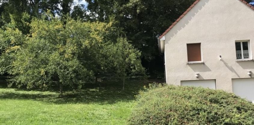 House 7 rooms of 150 m² in Nogent (52800)