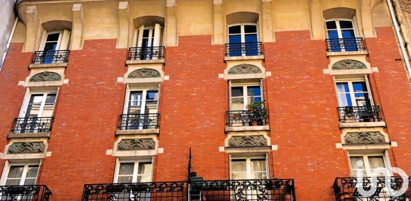 Appartement 2 pièces de 49 m² à Paris (75015)