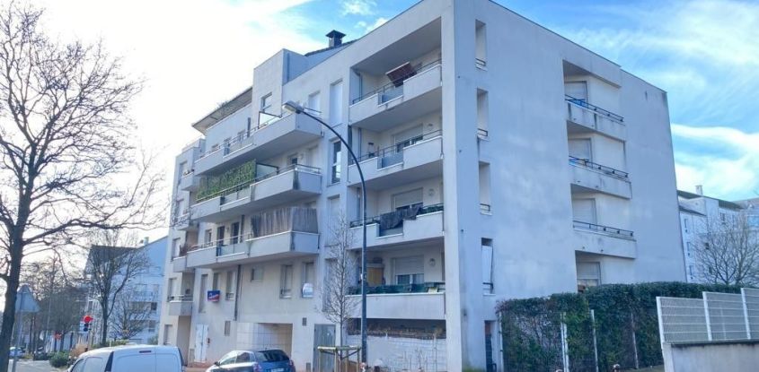 Appartement 1 pièce de 32 m² à Créteil (94000)