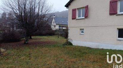 House 4 rooms of 88 m² in Saint-Martin-Valmeroux (15140)