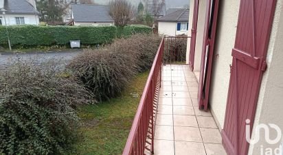 House 4 rooms of 88 m² in Saint-Martin-Valmeroux (15140)