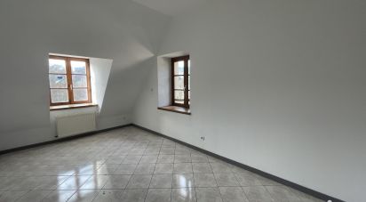 Appartement 5 pièces de 111 m² à Husseren-Wesserling (68470)