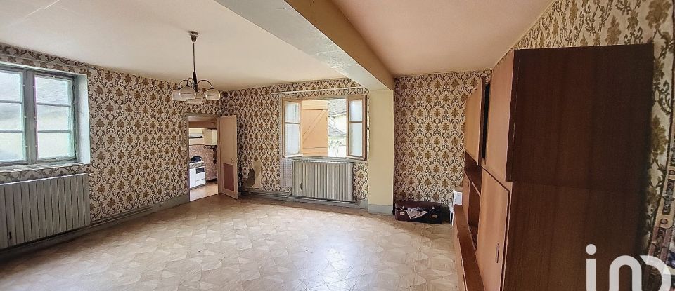 Village house 2 rooms of 68 m² in Épineuil (89700)