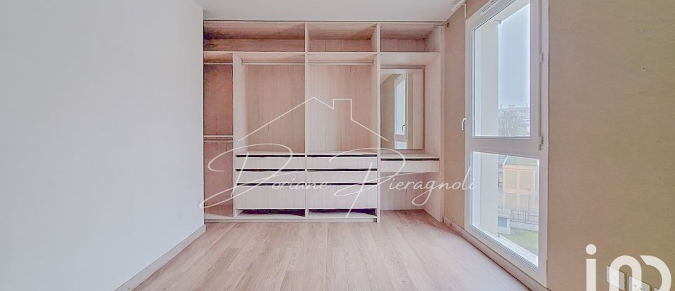 Apartment 3 rooms of 61 m² in Goussainville (95190)