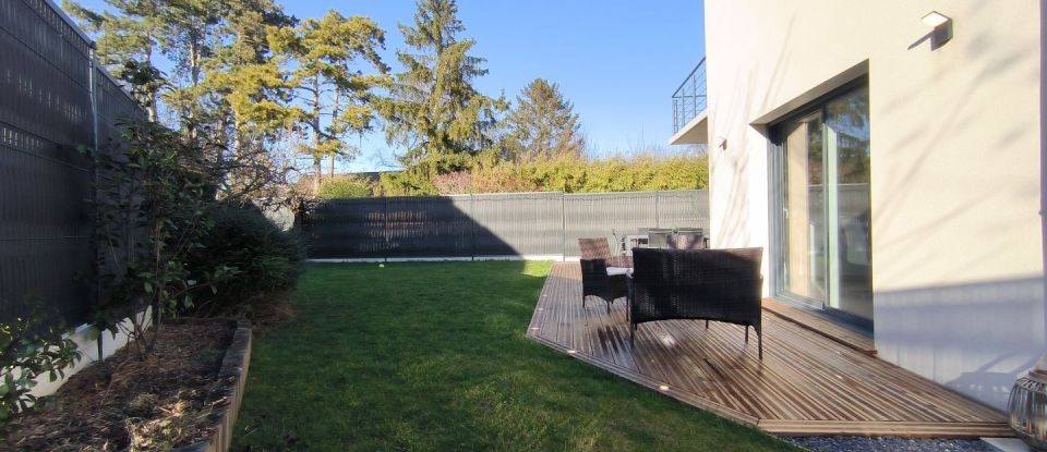 Architect house 7 rooms of 159 m² in Bezannes (51430)