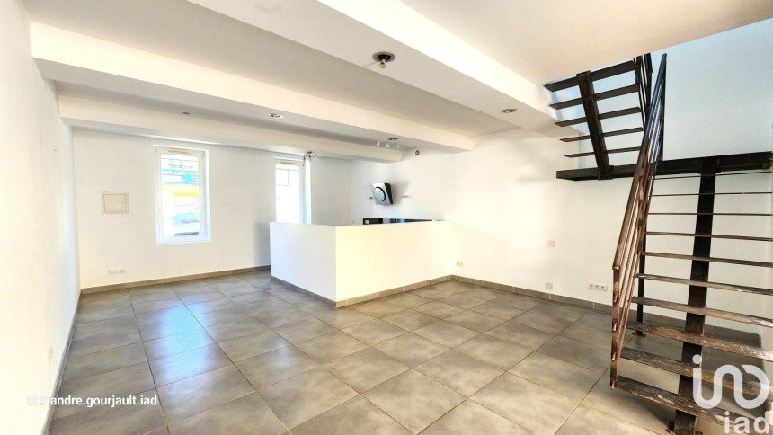 Duplex 5 rooms of 102 m² in Coursan (11110)