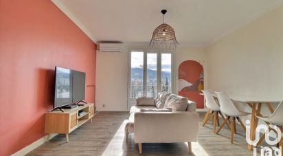 Appartement 3 pièces de 60 m² à Marseille (13011)