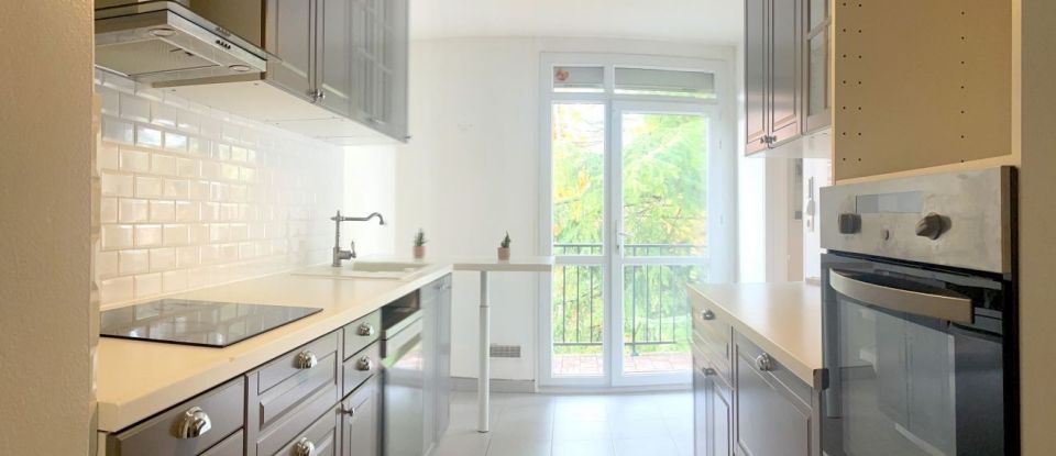 Appartement 4 pièces de 79 m² à Vélizy-Villacoublay (78140)