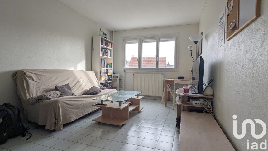 Apartment 2 rooms of 48 m² in Rezé (44400)