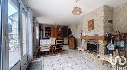 Traditional house 6 rooms of 159 m² in Pontault-Combault (77340)